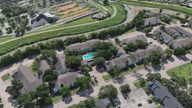  - Forest Pointe