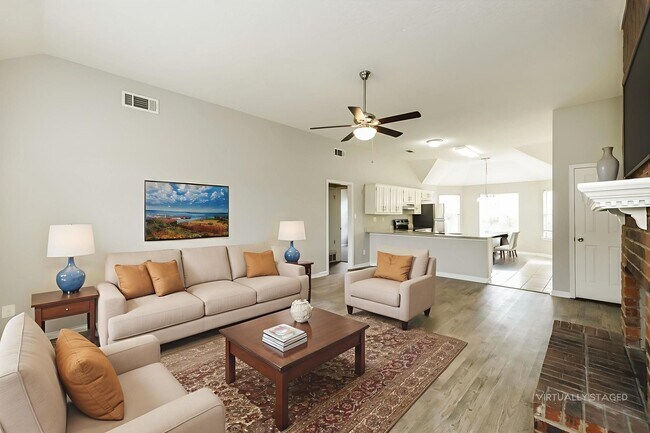 Foto del edificio - 1241 Trotters Stop Cove