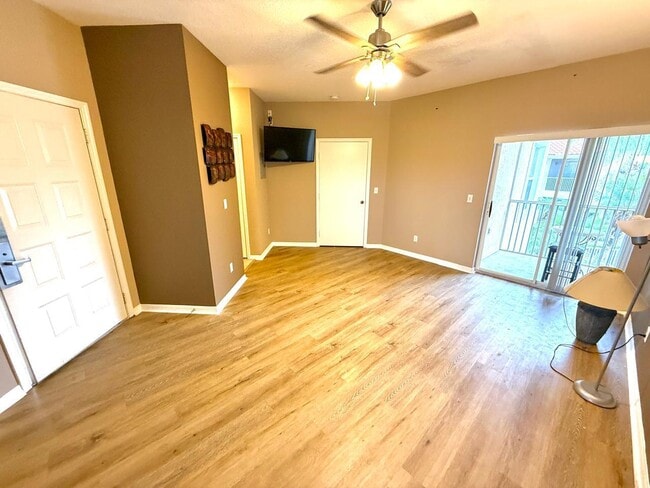 Building Photo - 9983 Perfect Dr