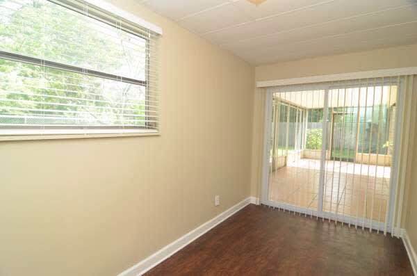 Building Photo - 4441 85th Ter N