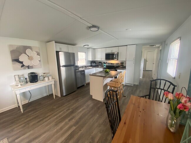 Foto del edificio - 430 Ranch Rd