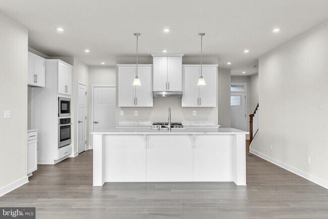 Foto del edificio - 716 Rolling Oaks Wy