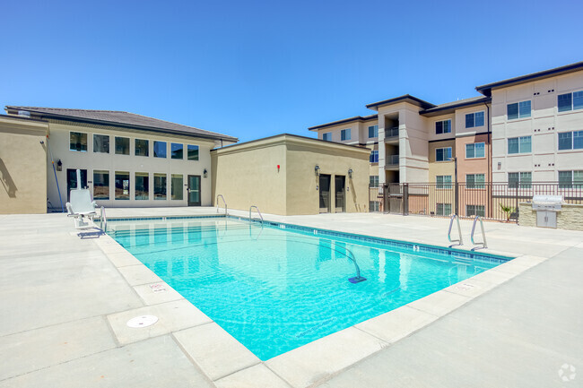 Área de piscina - Red Rock at Sienna Hills