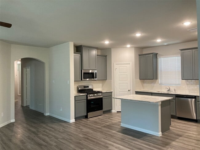 Building Photo - 22826 Ephesus Ave