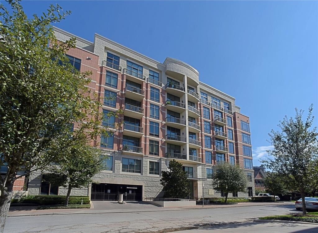 2211 briarglen dr unit 812 houston tx 77027 condo for rent in houston tx apartments com