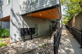 Building Photo - 4620 N Maryland Ave