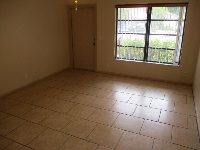 Foto del edificio - 9077 E Highland Pines Dr