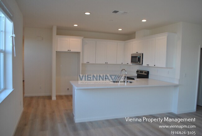 Foto del edificio - 7074 Auburn Blvd