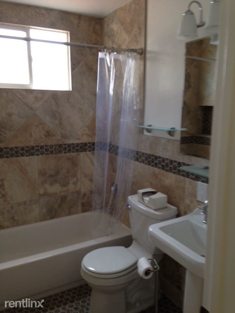 Building Photo - 2 br, 1 bath House - 2111 Wabaska Ct