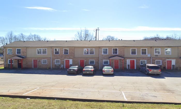 Primary Photo - 164 Maddox St