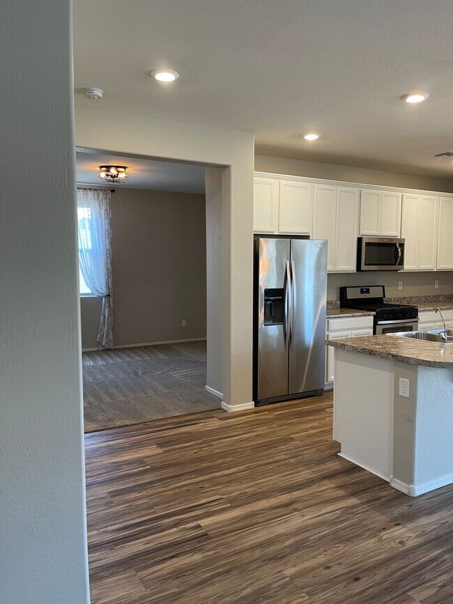 Building Photo - COMING SOON! Recently Remodeled 3 Bedroom,...