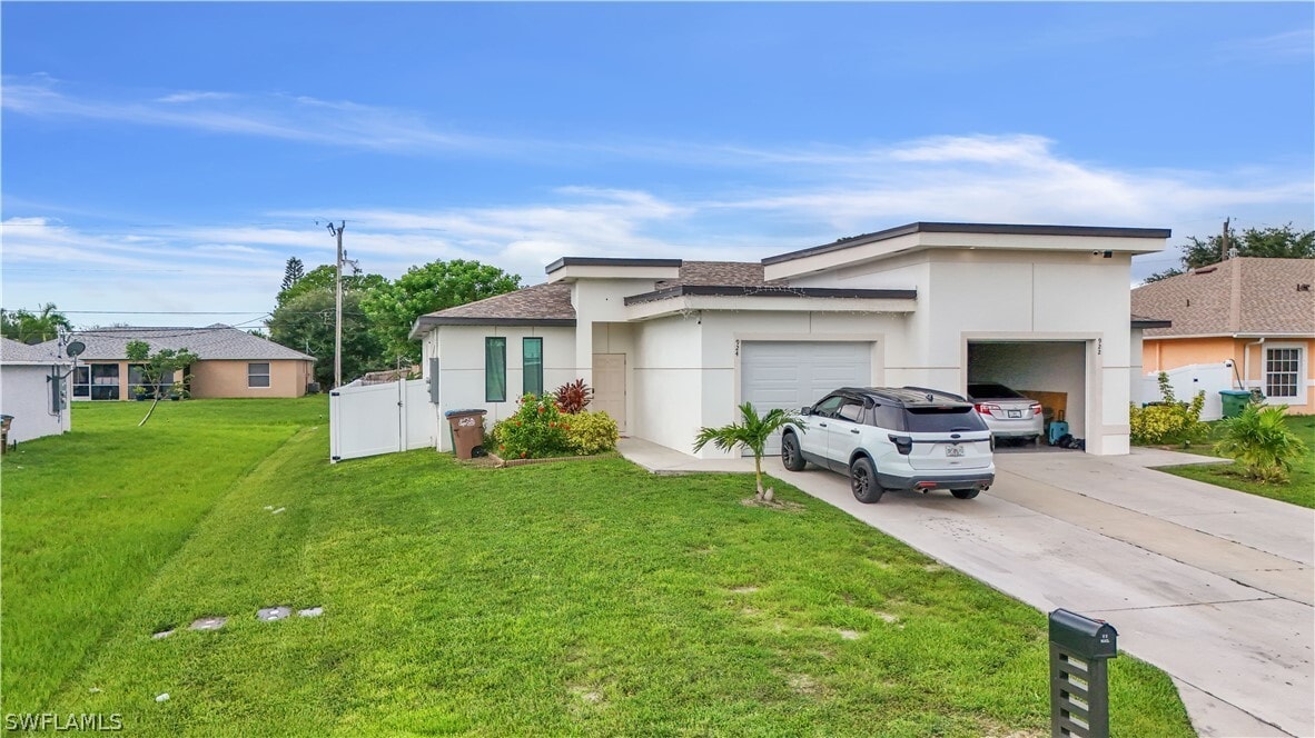 Primary Photo - 924 SE 6th Ct