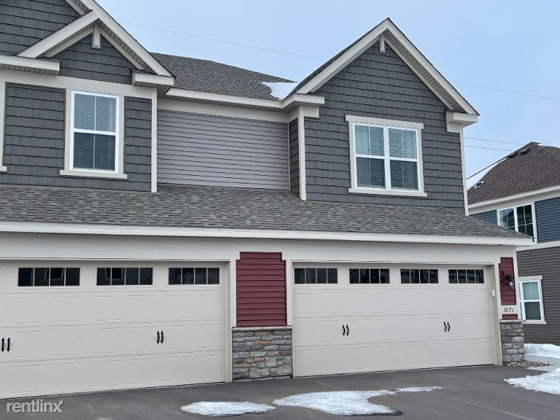 Foto principal - 1071 Upper 141st St E
