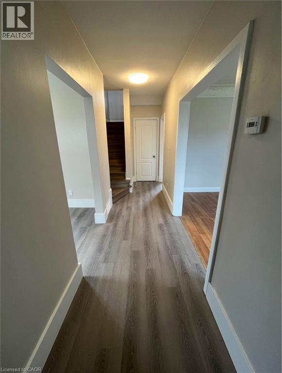 Photo du bâtiment - 6083 Dunn St