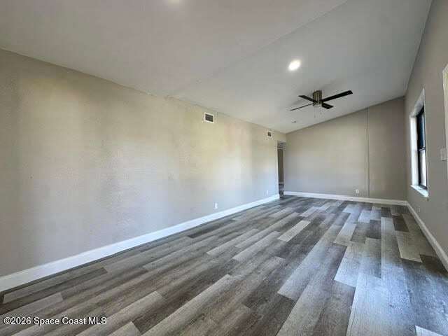 Building Photo - 1573 Old Colonial Way
