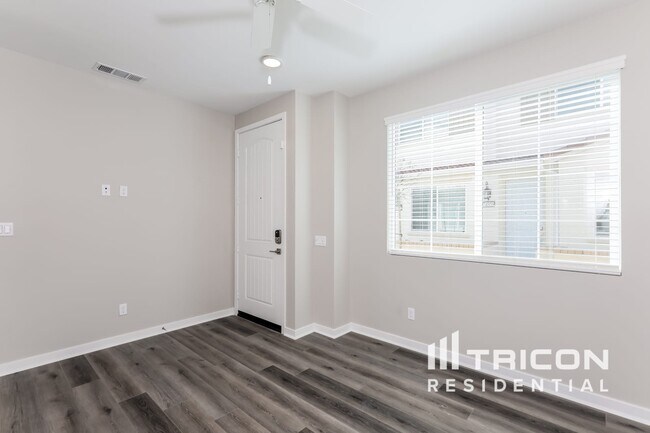 Foto del edificio - 24663 Amor Ct