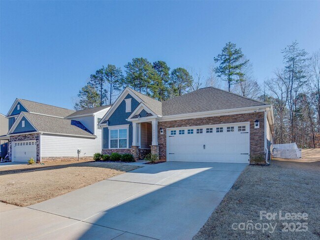 Foto del edificio - 3721 Stanley Crk Dr