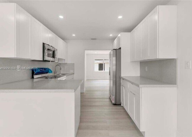 Foto del edificio - 2300 NW 31st Ave