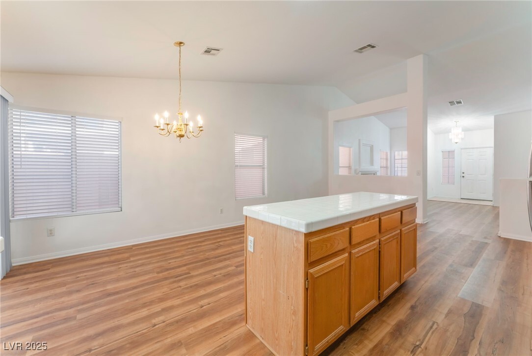 Foto del edificio - 3773 Tranquil Canyon Ct
