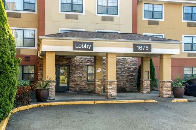 Building Photo - Furnished Studio-Olympia - Tumwater
