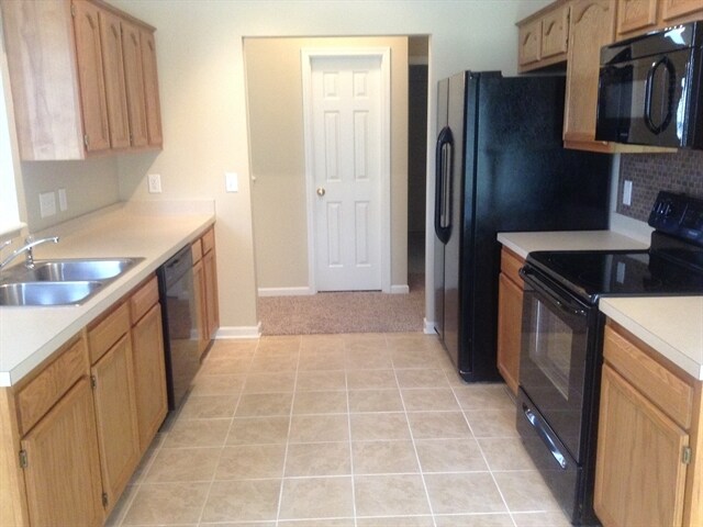 Building Photo - 6045 Willomere Cir
