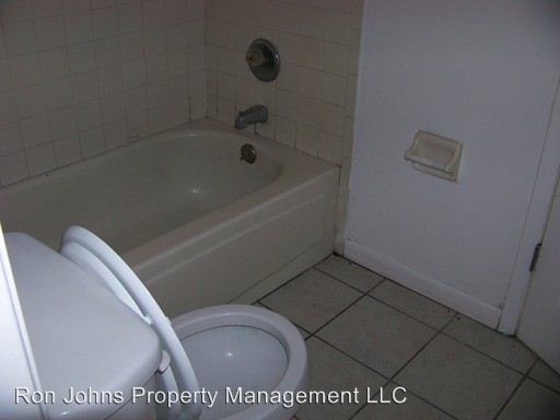 Building Photo - 1209 W Granfield Ave