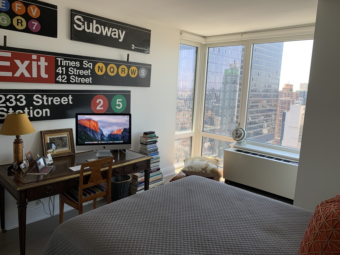 Primary Photo - 125 West 31st Street
