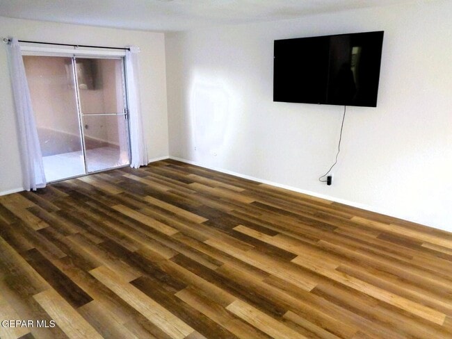 Foto del edificio - 10405 Ashwood Dr
