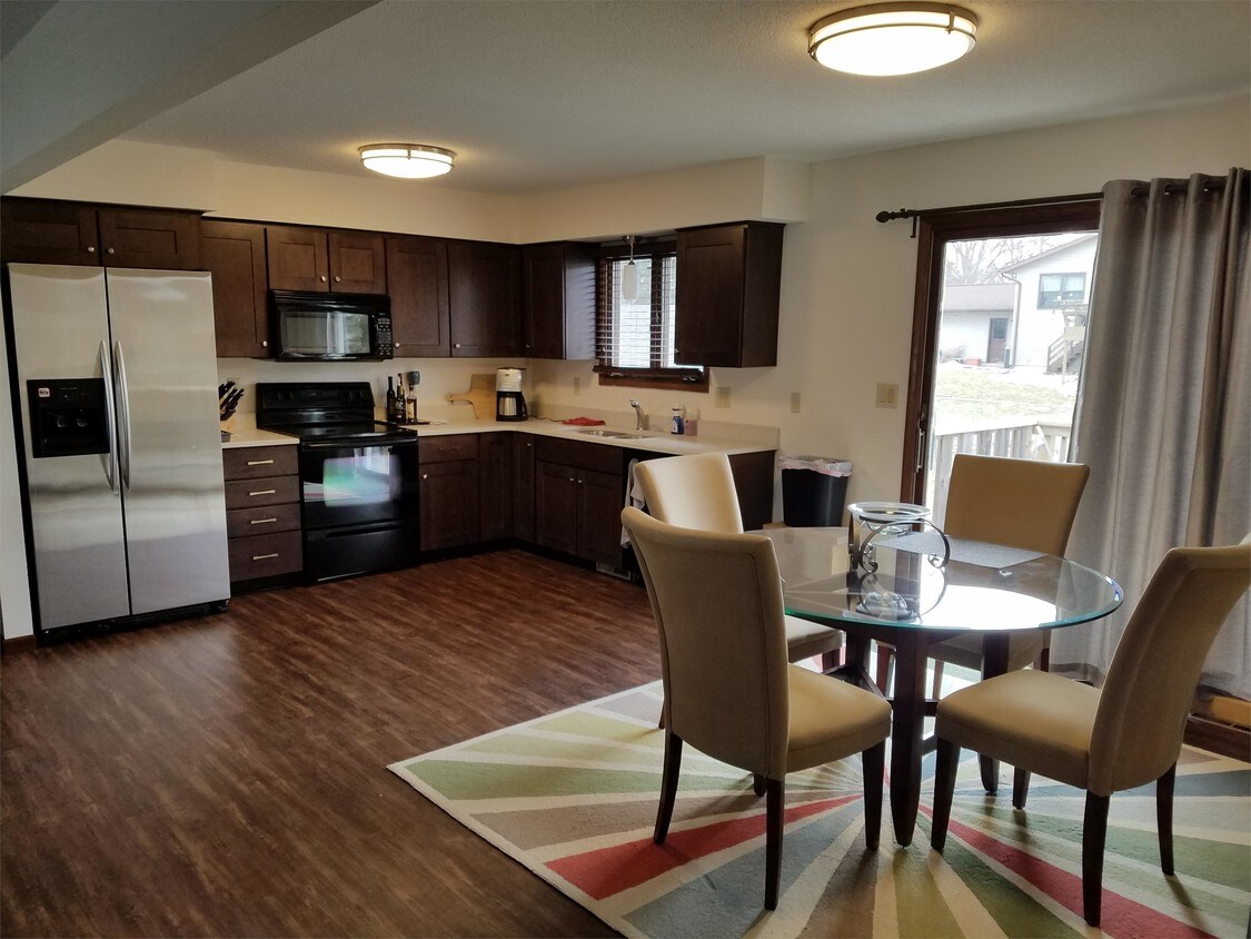 Foto principal - 2126 Oxford Ln