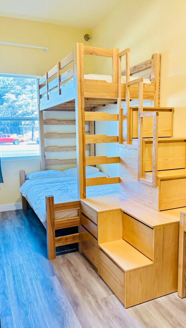 Foto del edificio - 4026 Bismarck Dr