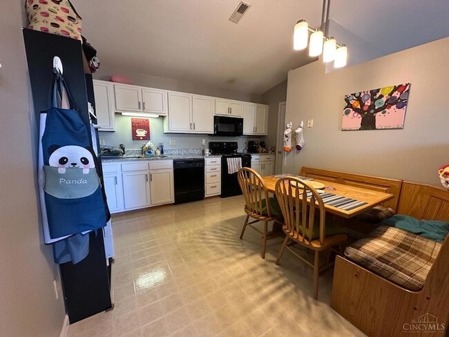 Building Photo - 44 Indian Cove Cir