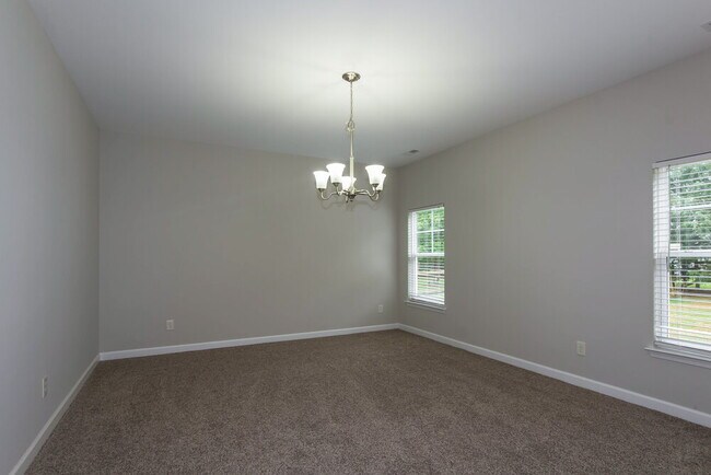 Building Photo - 5015 Stone Park Dr