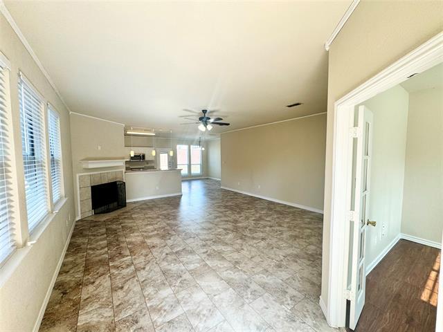 Foto del edificio - 8609 Rainy Lake Dr