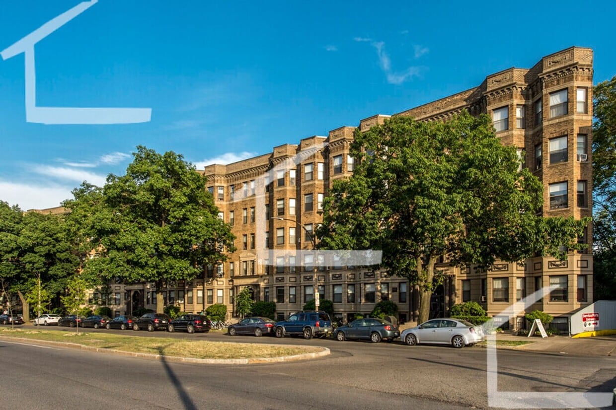 1Br/1Bth, Great location. Near T, Heat/Ho... - 1Br/1Bth, Great location in Brookline Vill...