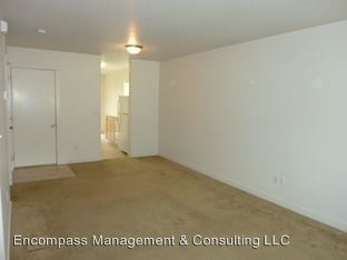 Building Photo - 20511 Brentwood Ave