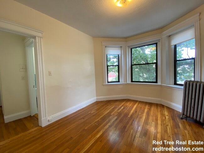 Building Photo - 1156 Commonwealth Ave