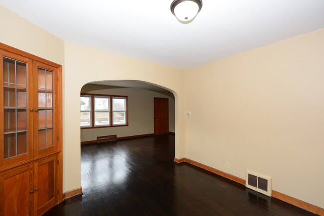 Foto del edificio - 3300 N 42nd St