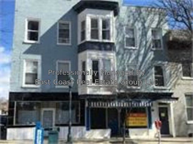 Building Photo - 32 E Washington St