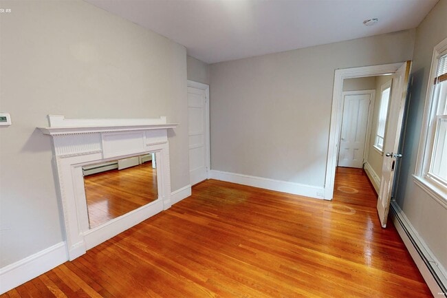 Foto del edificio - 63 Dana St