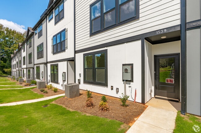 Towns at Rocky River Townhomes - Towns at Rocky River