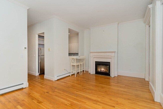 Building Photo - 53 Rutland St