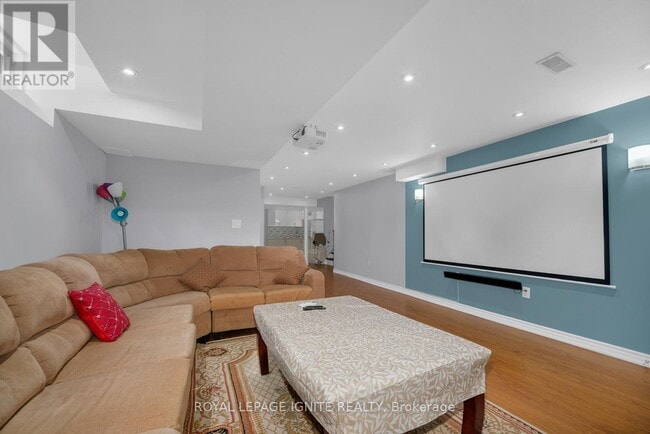 Building Photo - 71 Forestbrook Dr