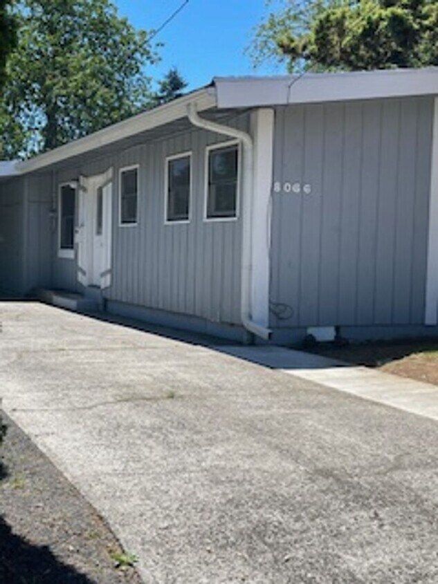 Foto principal - Mid-Century Montavilla Neighborhood