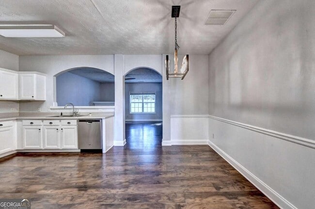 Foto del edificio - 25 Hidden Hickory Ct
