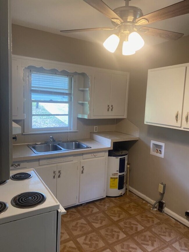 Foto del edificio - Quiet and Cozy Living in Columbus