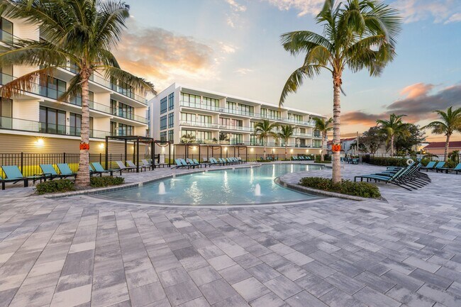 Foto del edificio - 205 Strand Dr