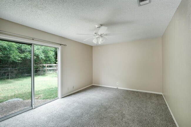 Foto del edificio - 7006 Greenock St