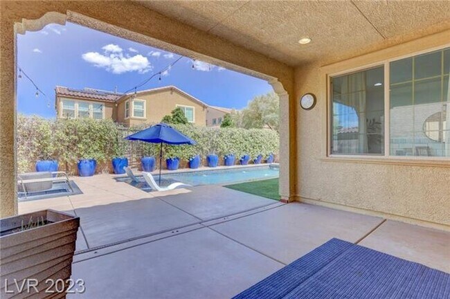 Building Photo - Beautiful Inspirada Home with Two Primary Suites & Private Pool