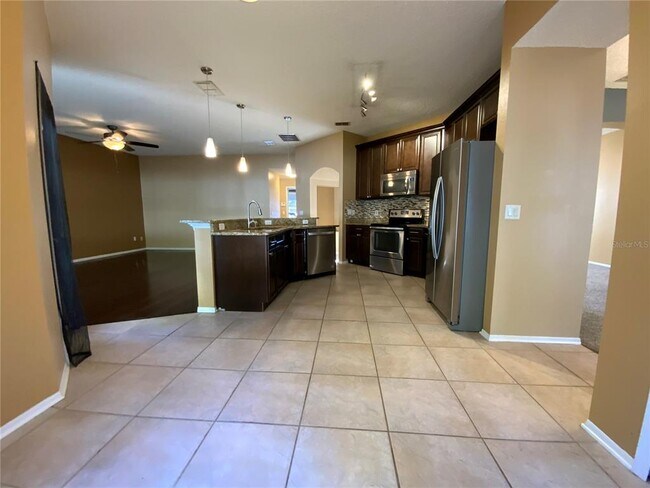 Foto del edificio - 1914 Palmetto Pine Ln