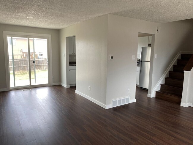 Building Photo - 3 br, 3 bath House - 2478 Spencer St.